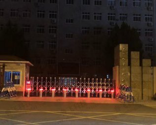 http://www.edu-red.com/uploadfile/全自動(dòng)升降柱廠家