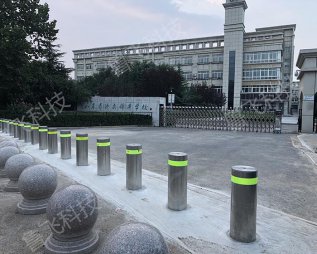 http://www.edu-red.com/uploadfile/液壓升降柱廠家